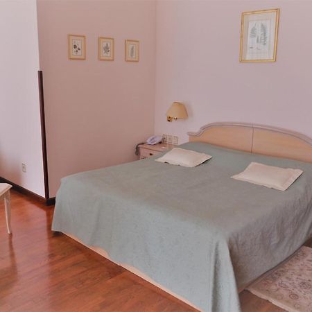 Hotel Mozart Opatija Ngoại thất bức ảnh