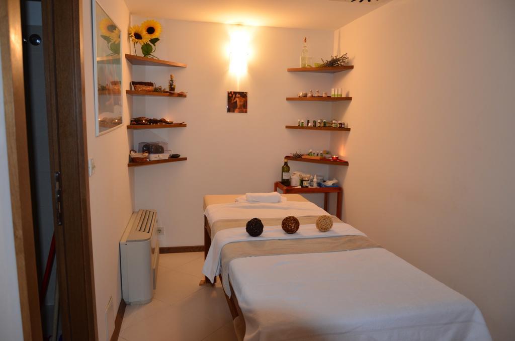 Hotel Mozart Opatija Phòng bức ảnh